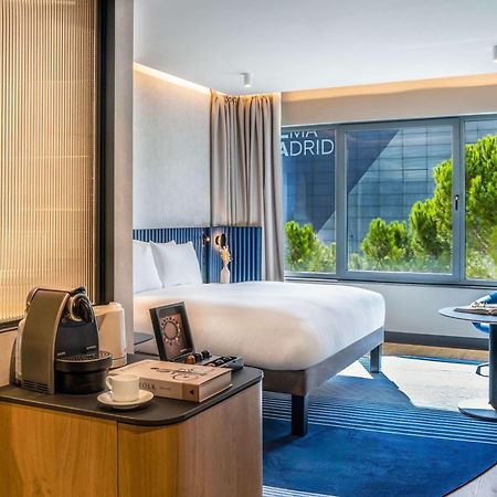 Pullman Madrid Airport & Feria Hotel Ngoại thất bức ảnh