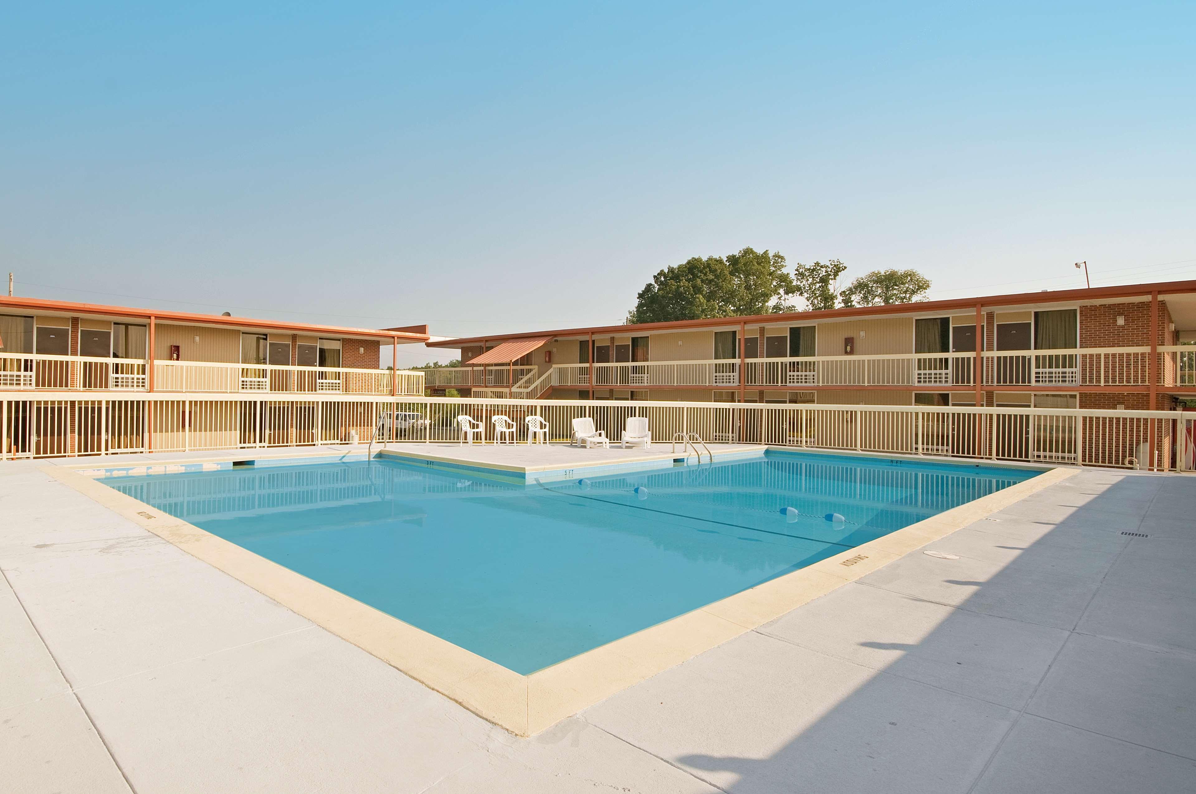 Pullman Madrid Airport & Feria Hotel Ngoại thất bức ảnh