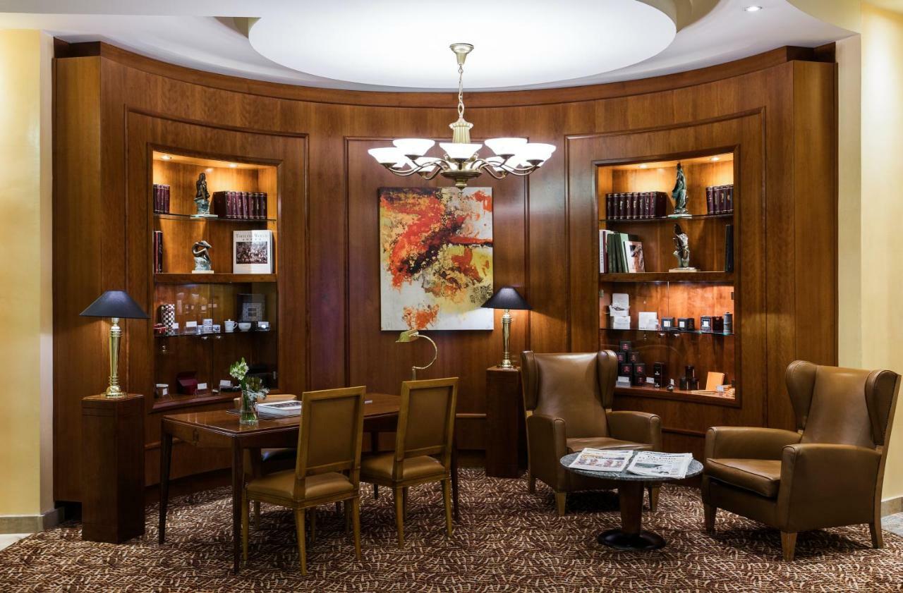 Pullman Madrid Airport & Feria Hotel Ngoại thất bức ảnh