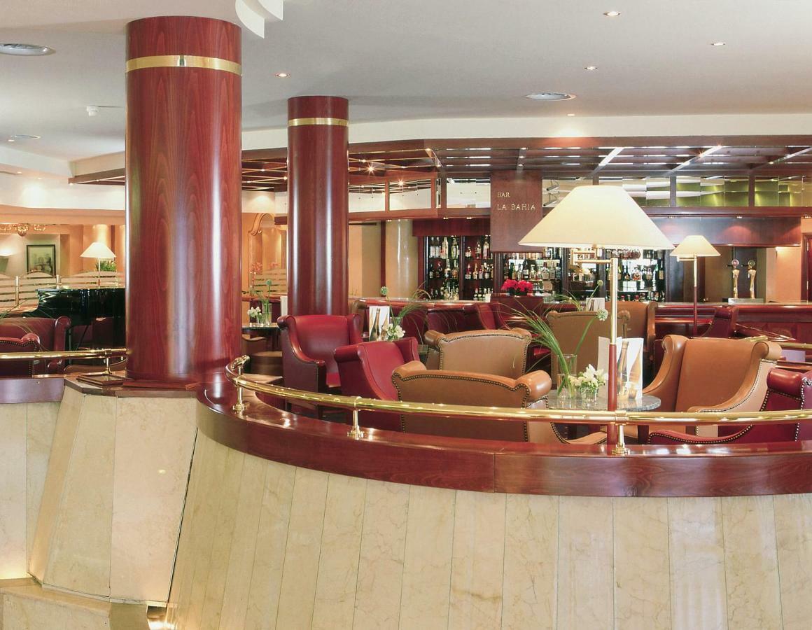 Pullman Madrid Airport & Feria Hotel Ngoại thất bức ảnh